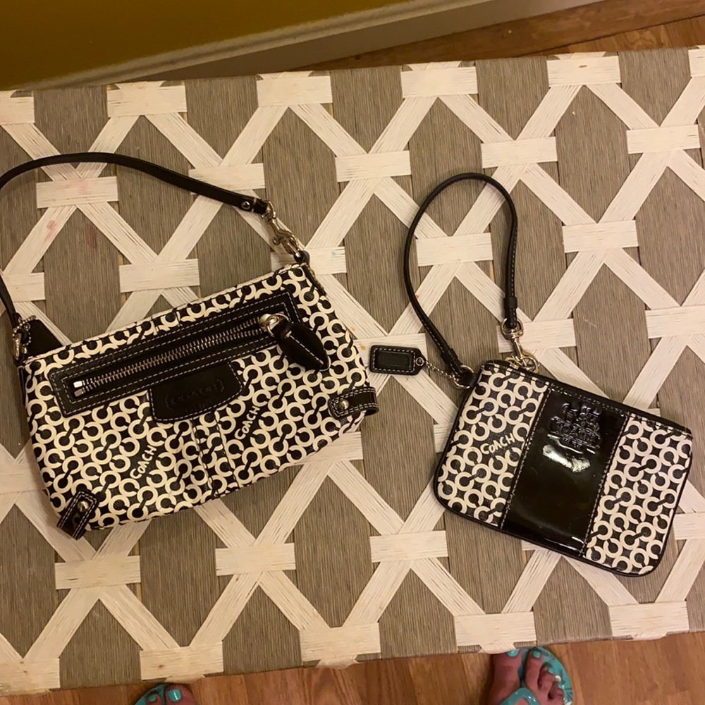 COACH wristlet purse lot!  Get both!  So cute